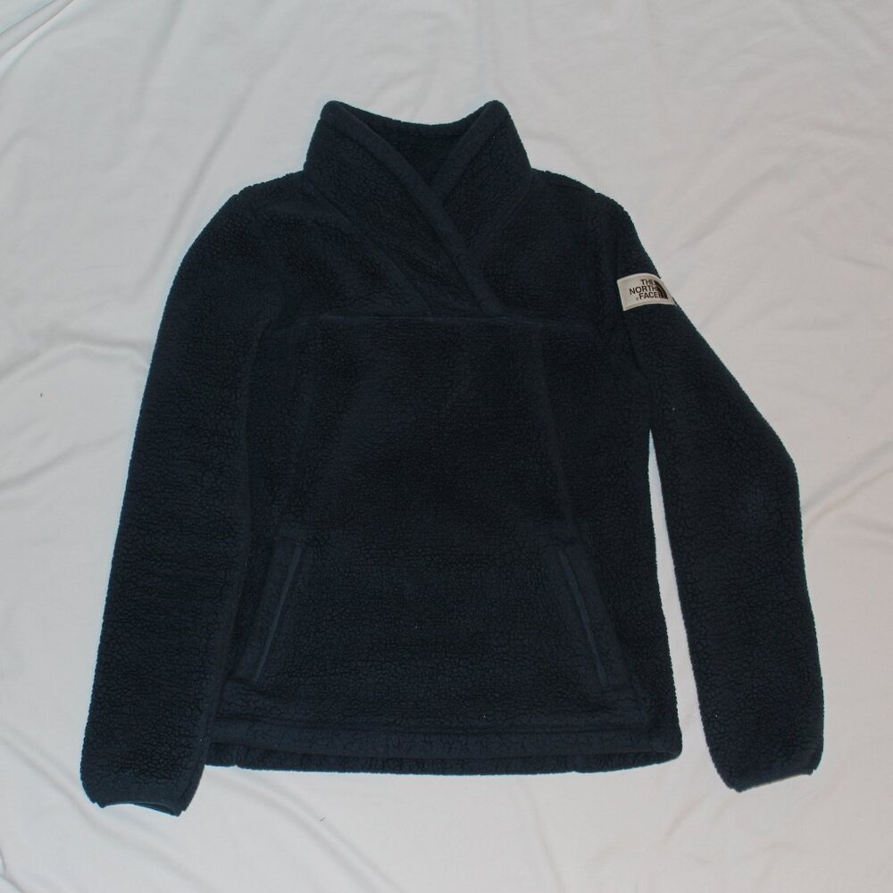Blue Women's The North Face Pullover